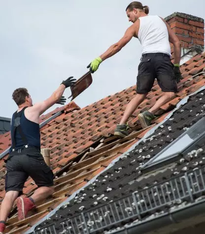 Dak repareren bij schade of lekkage